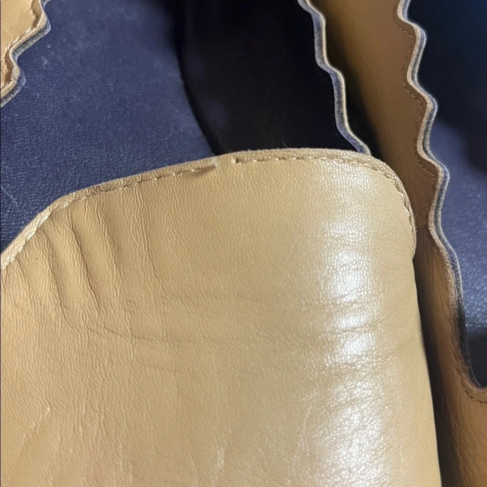 Vaneli Nude/Tan Leather Scalloped Flats, size 11